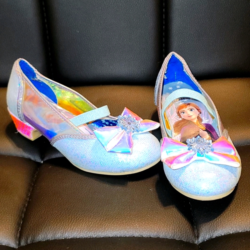Frozen heels for dress up